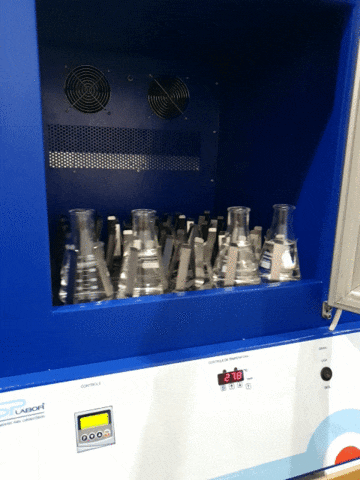 Incubadora Shaker Refrigerada Temperatura 0 a 45°C - Capacidade 125 Litros - Refrigerada - Modelo SP-223 - SPLABOR