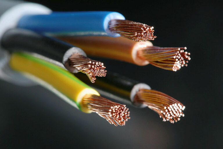 01-Fios-de-cobre-CAPA-FOTO-adalgisamocellin.com_.br_