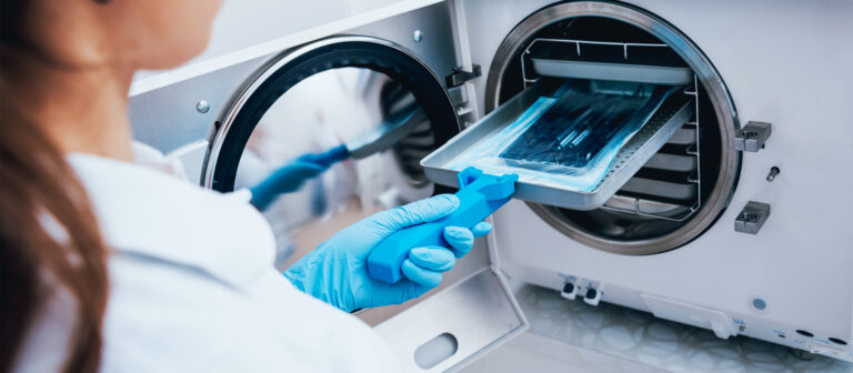 Banner - Autoclave