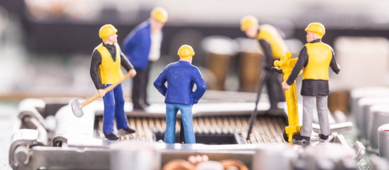 Manutenção em equipamentos de laboratório