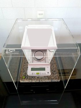 balanca de precisao laboratorio 2 Entenda tudo sobre Balanças para Laboratório.