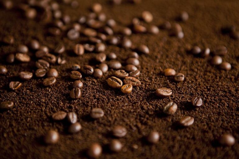 café