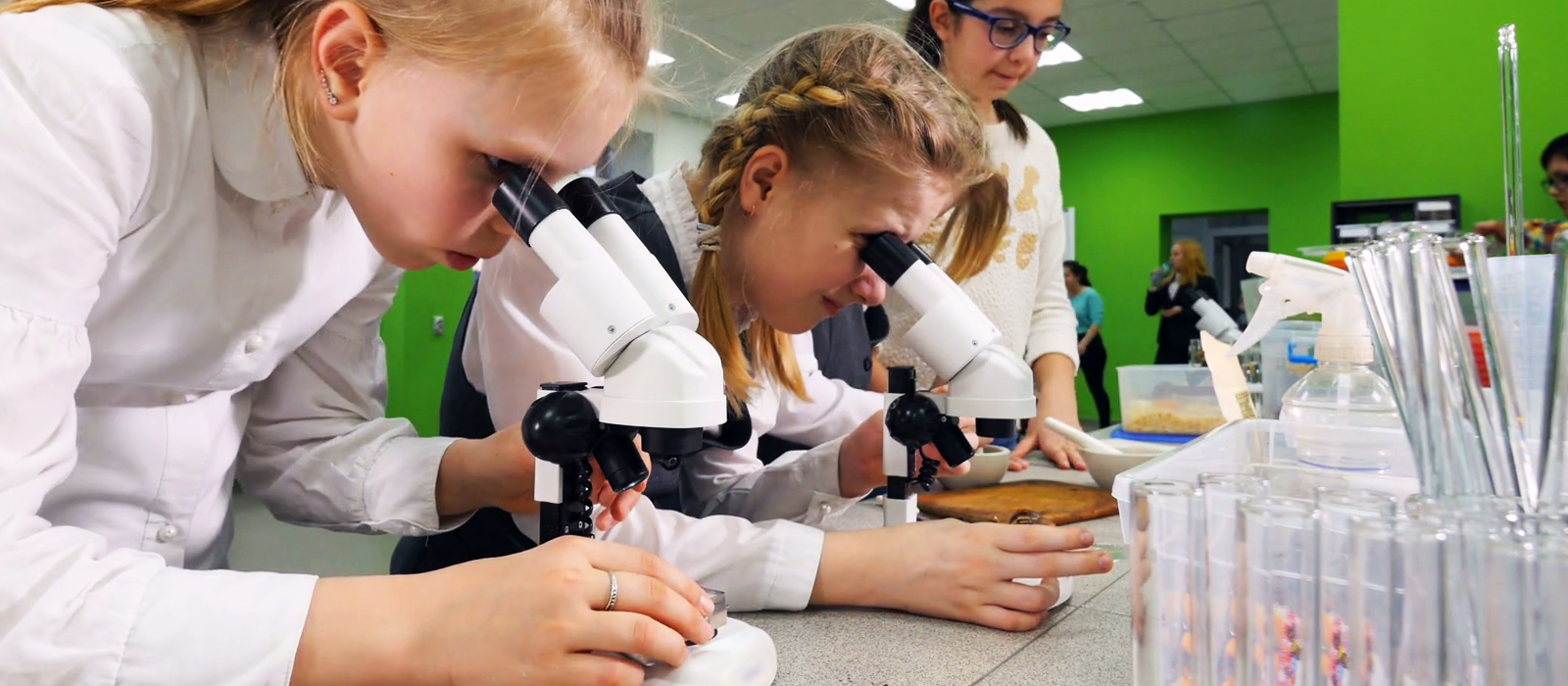 escola Como Montar Um Laboratório de Ciências na Escola?