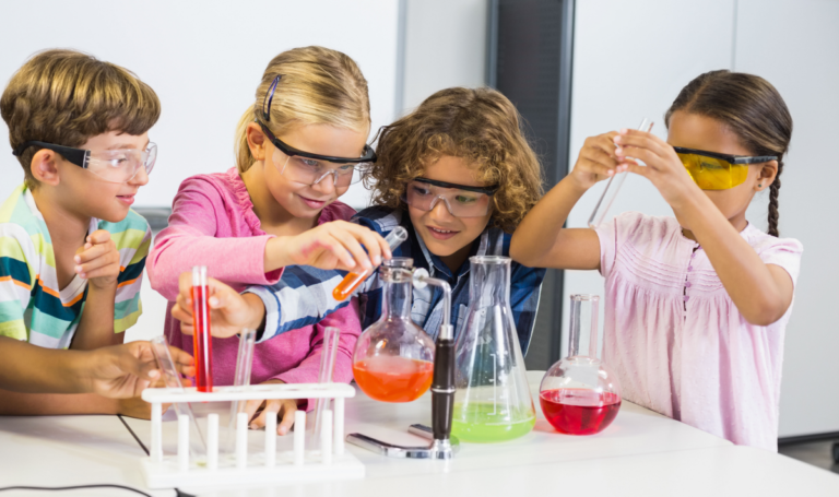 kids-in-lab-crop1