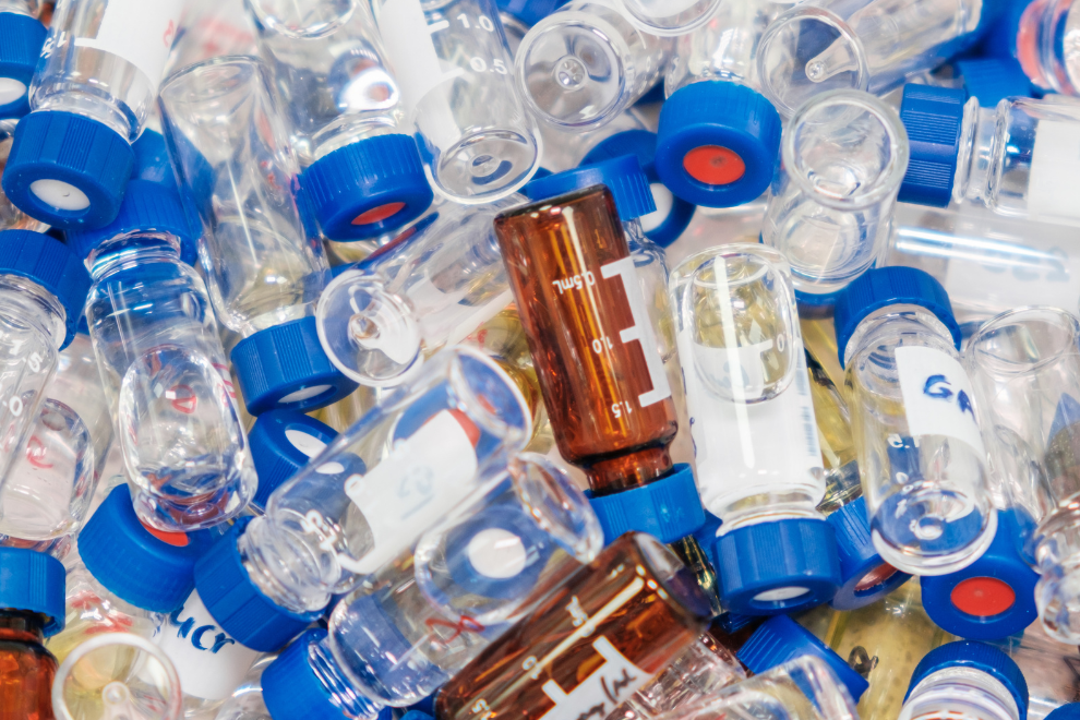 vials para cromatografia 990 × 660 O que são vials para comatrografia? Qual a sua função?