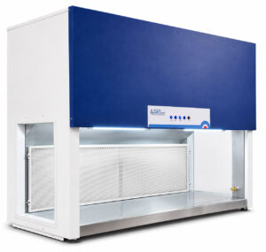 Capela de Fluxo Laminar Horizontal de Bancada com Laterais em Vidro - Dimensões Internas (LxPxA) 1890x504x665mm - Modelo SP-1890/6-HLV - SPLABOR (@)