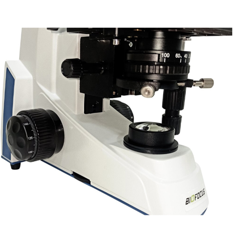 Microscopio Biologico Binocular 12 Microscópio Biológico Binocular 12