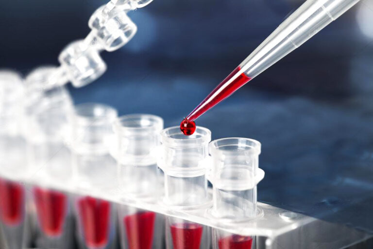 depositphotos_43213649-stock-photo-ubes-for-dna-amplification-by